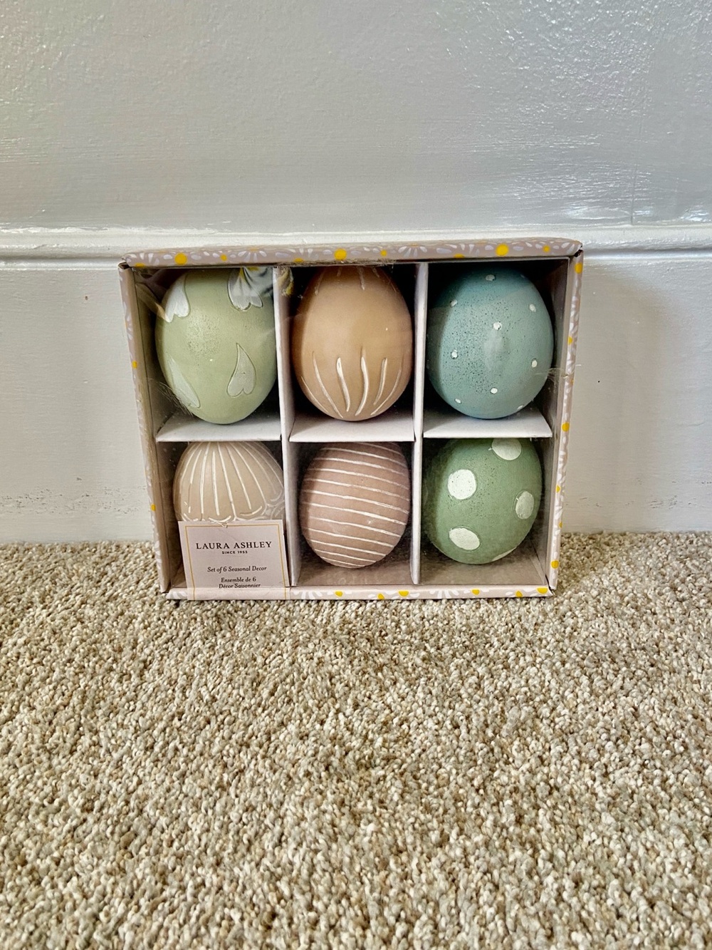 NWT Laura Ashley Set of 6 Seasonal Decor Easter Eggs Spring